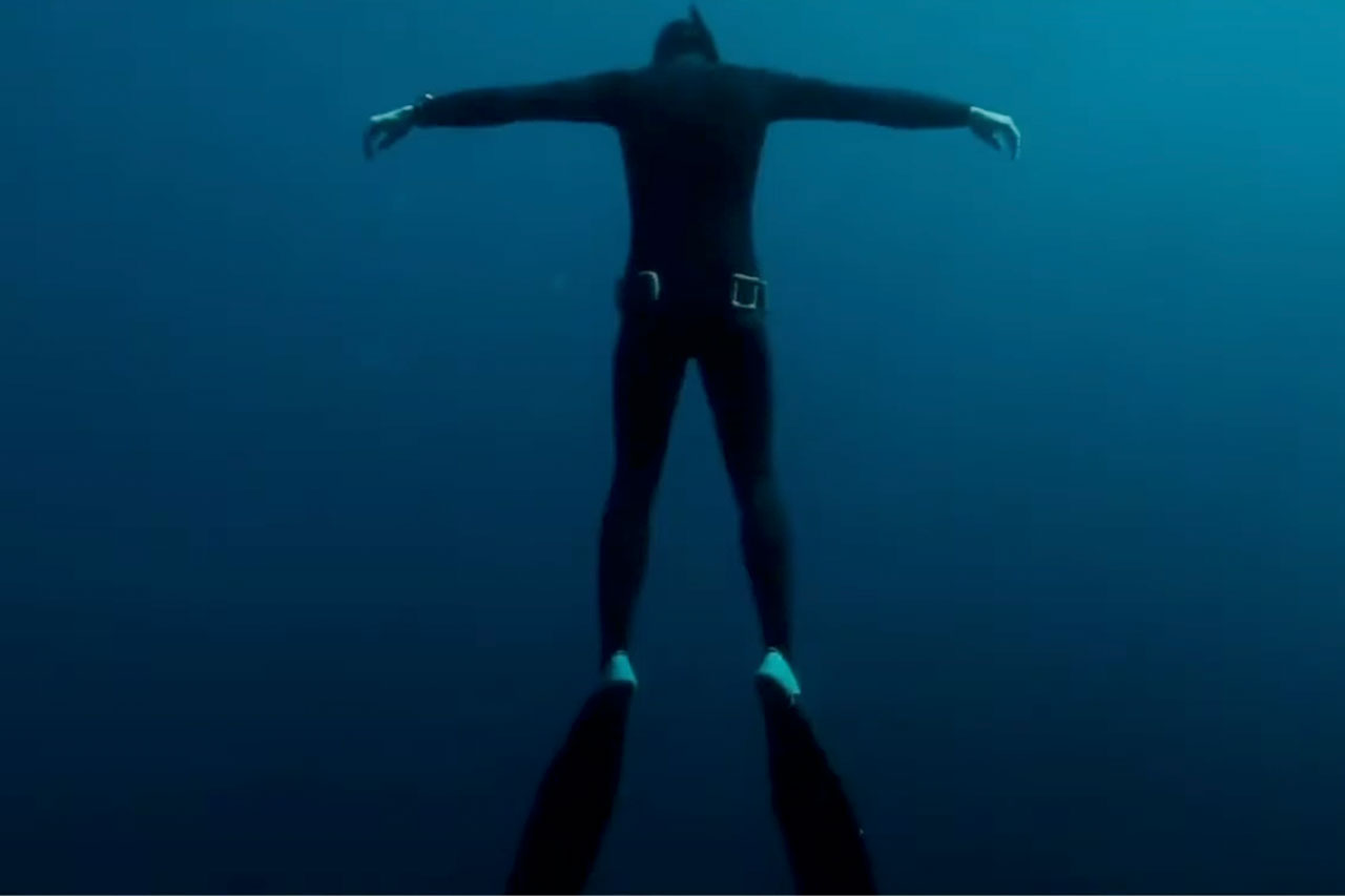 Showreel für die ARTWORK Abteilung von Foag & Lemkau mit verschiedenen Arbeitsbeispielen aus den Bereichen CGI / 3D-Rendering / AR – VR /Video /Fotografie